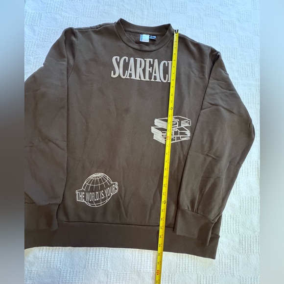 SCARFACE The World Is Yours Long Sleeve
SWEATER. He Was Tony Montana - Picture 8 of 12